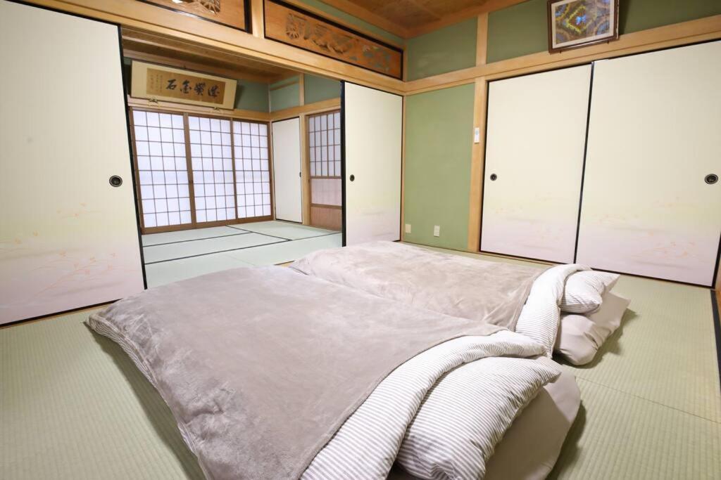 Hat Byakugoji, Japanese Traditional Fireplace　Hat白毫寺　自然豊富な別荘地にある囲炉裏付き一軒家 Nara Buitenkant foto